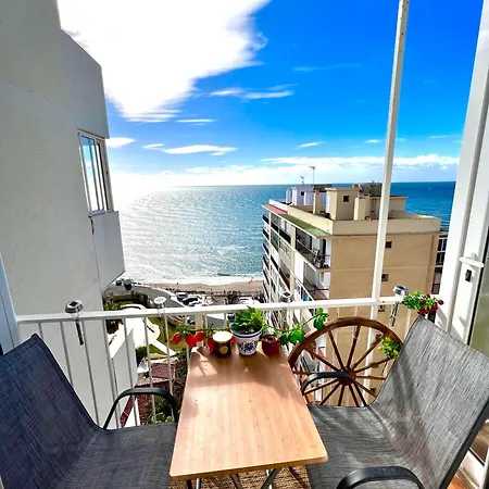 Apartment Aamazing ! On The With Pool Close To Everything *